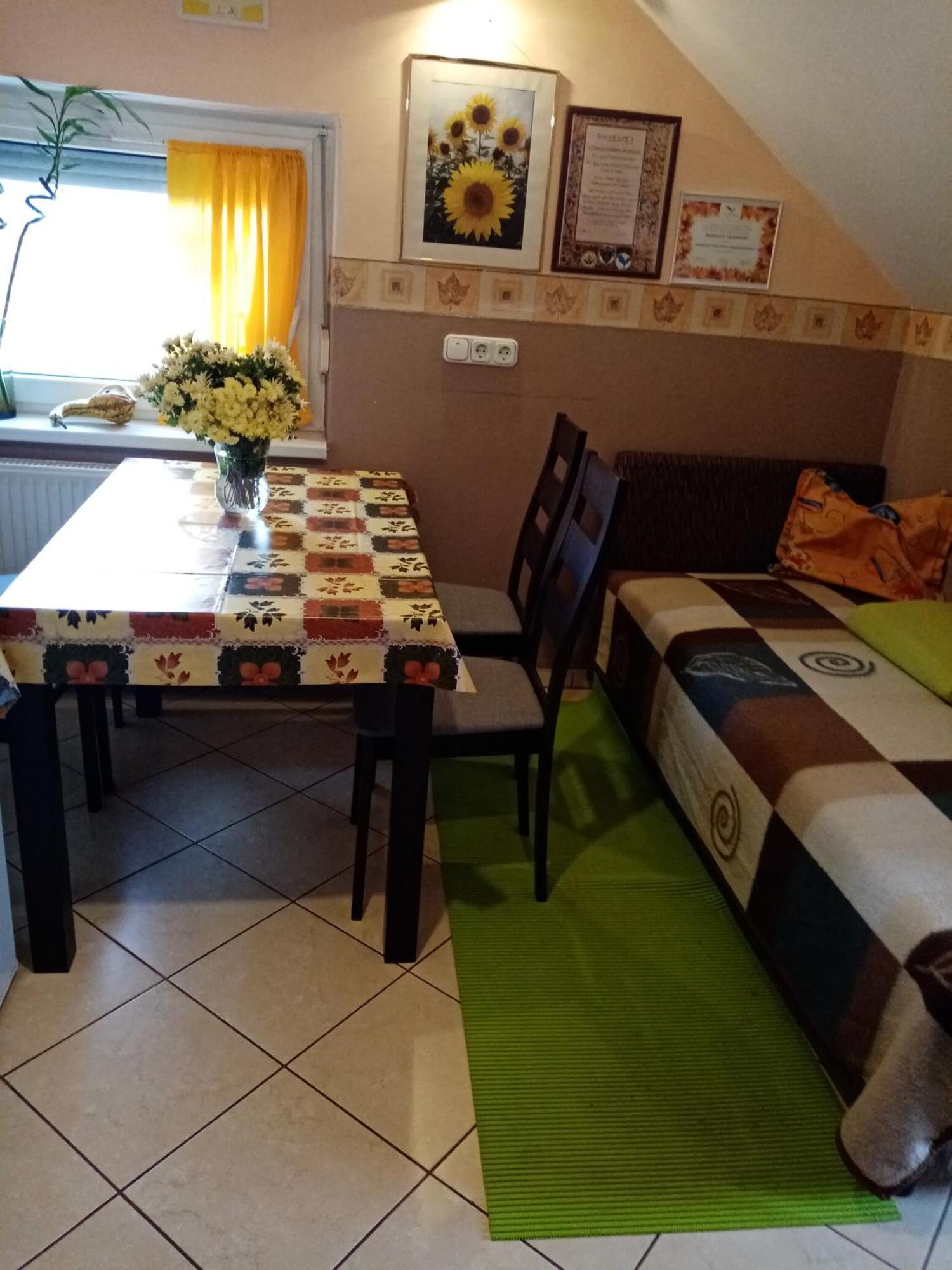 Margaret Apartman Egerszalok Luaran gambar