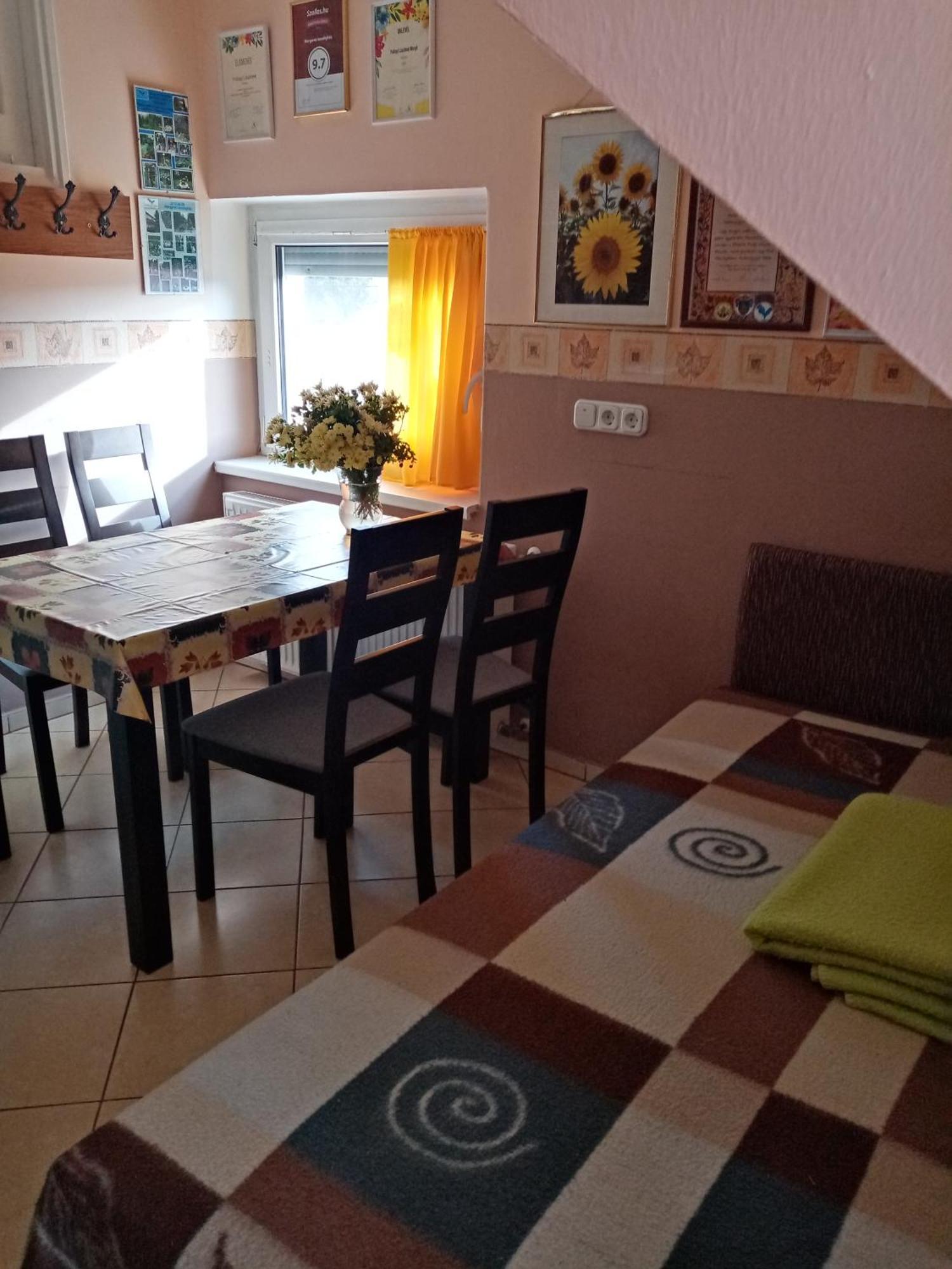 Margaret Apartman Egerszalok Luaran gambar